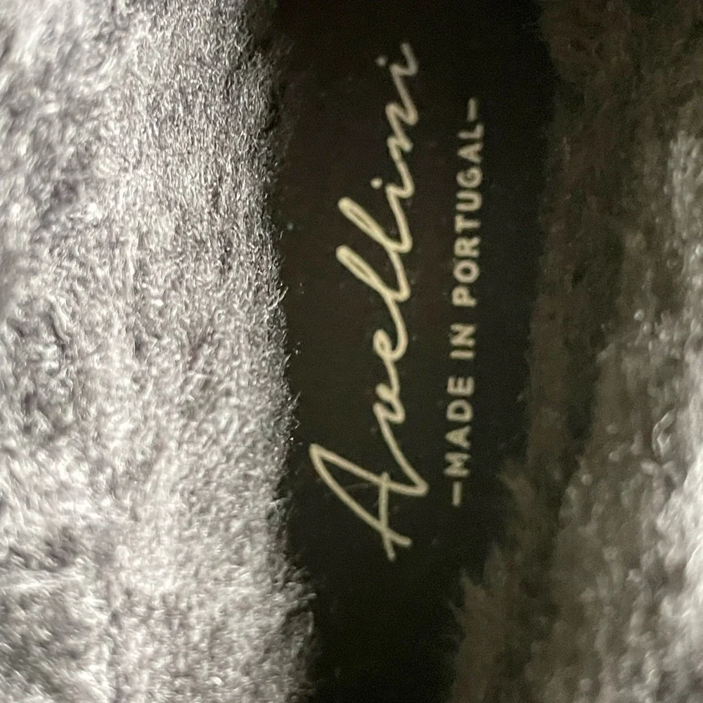 Avellini Leather, Shearling booty - Picture 9 of 9